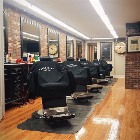 barber close to me|V's Barbershop .